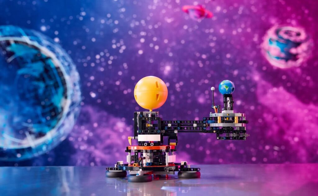 LEGO orbita Terra Sole
