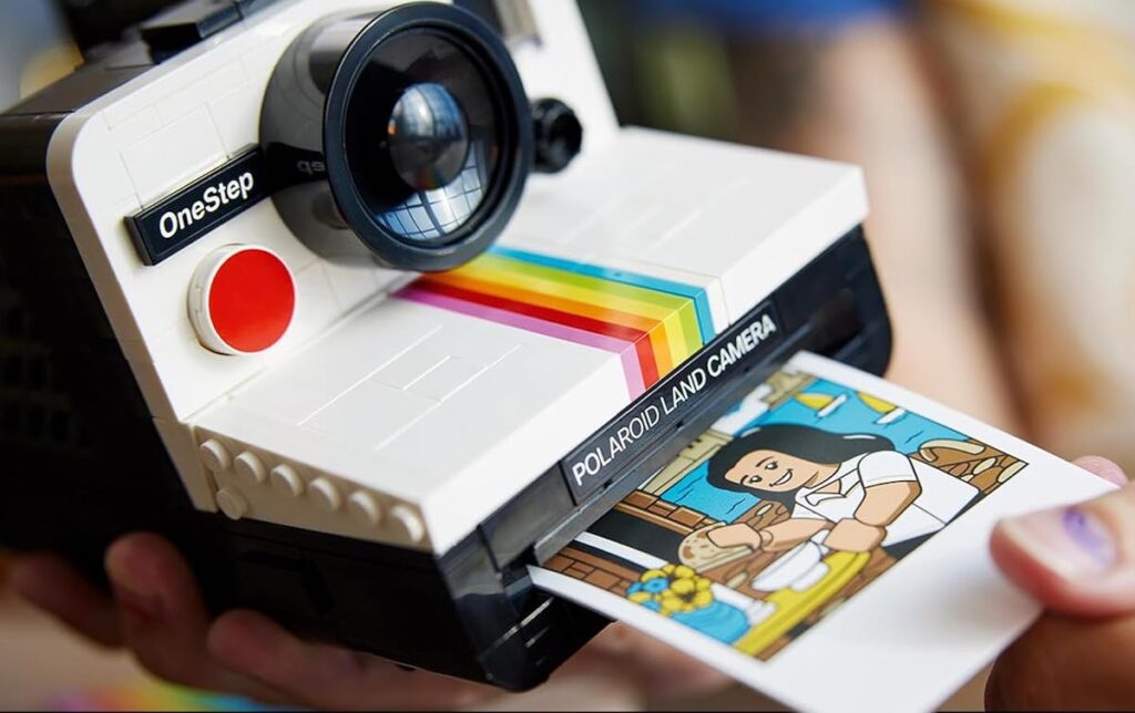 Polaroid LEGO